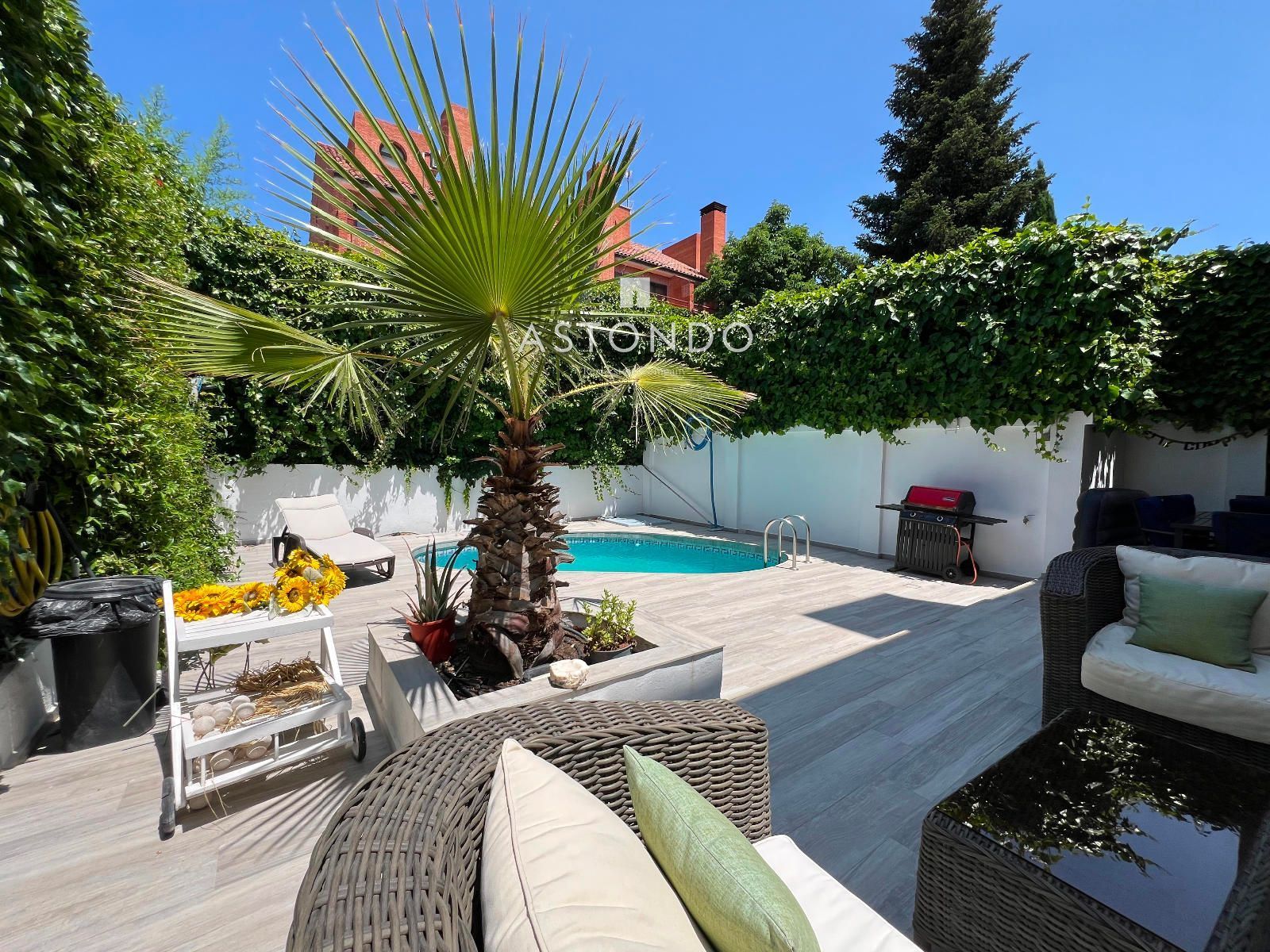 Terrace of Single-family semi-detached to rent in  Madrid Capital  with Air Conditioner, Heating and Parquet flooring