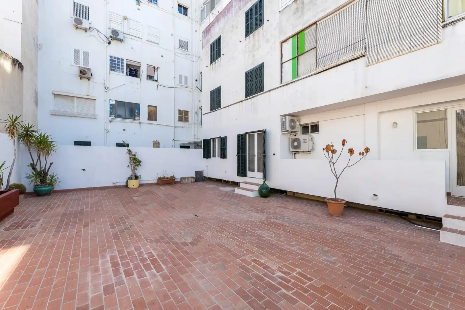 Vista exterior de Pis en venda en  Palma de Mallorca amb Aire condicionat i Terrassa