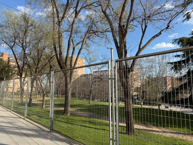 Local comercial en Alquiler en Pinar del Rey