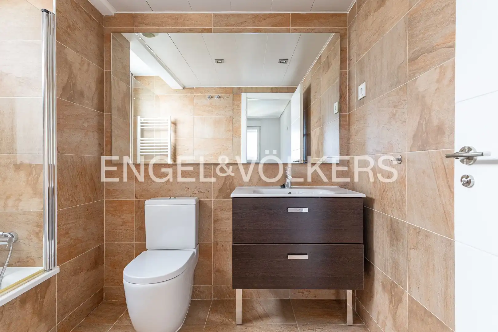 Bathroom of Flat for rent in Hortaleza