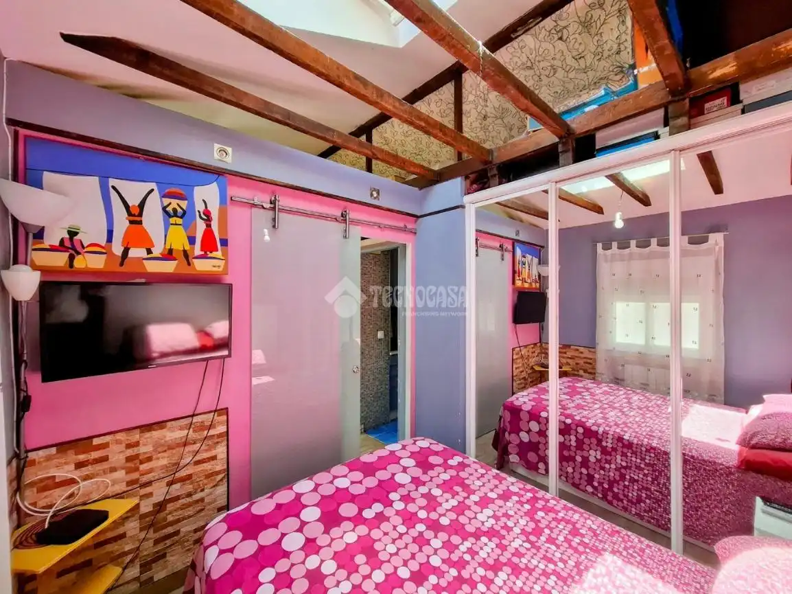 Habitación de Piso en venta en Madrid con Aire acondicionado y Calefacción