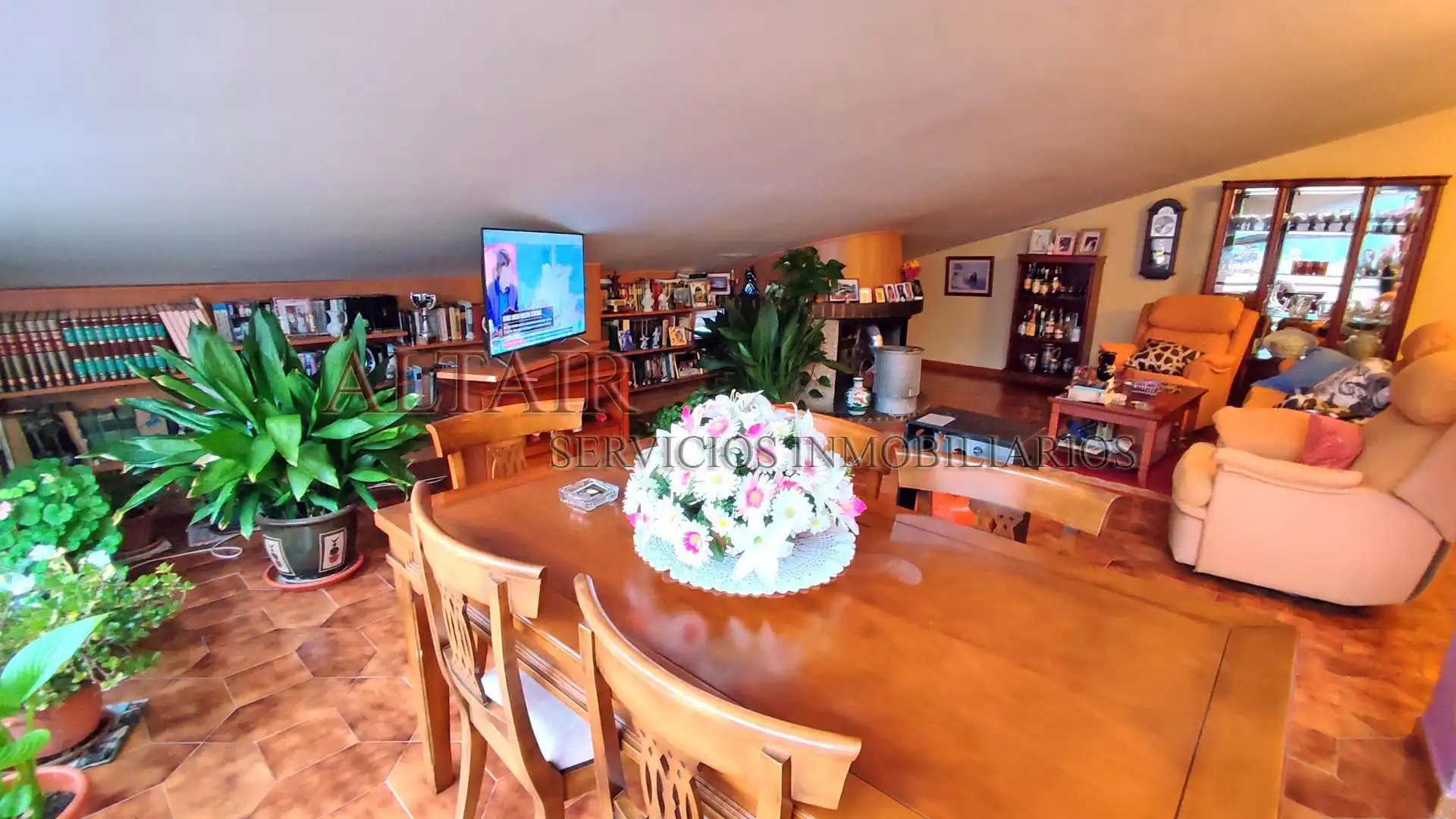 Comedor de Ático en venta en Navaluenga con Aire acondicionado, Calefacción y Terraza