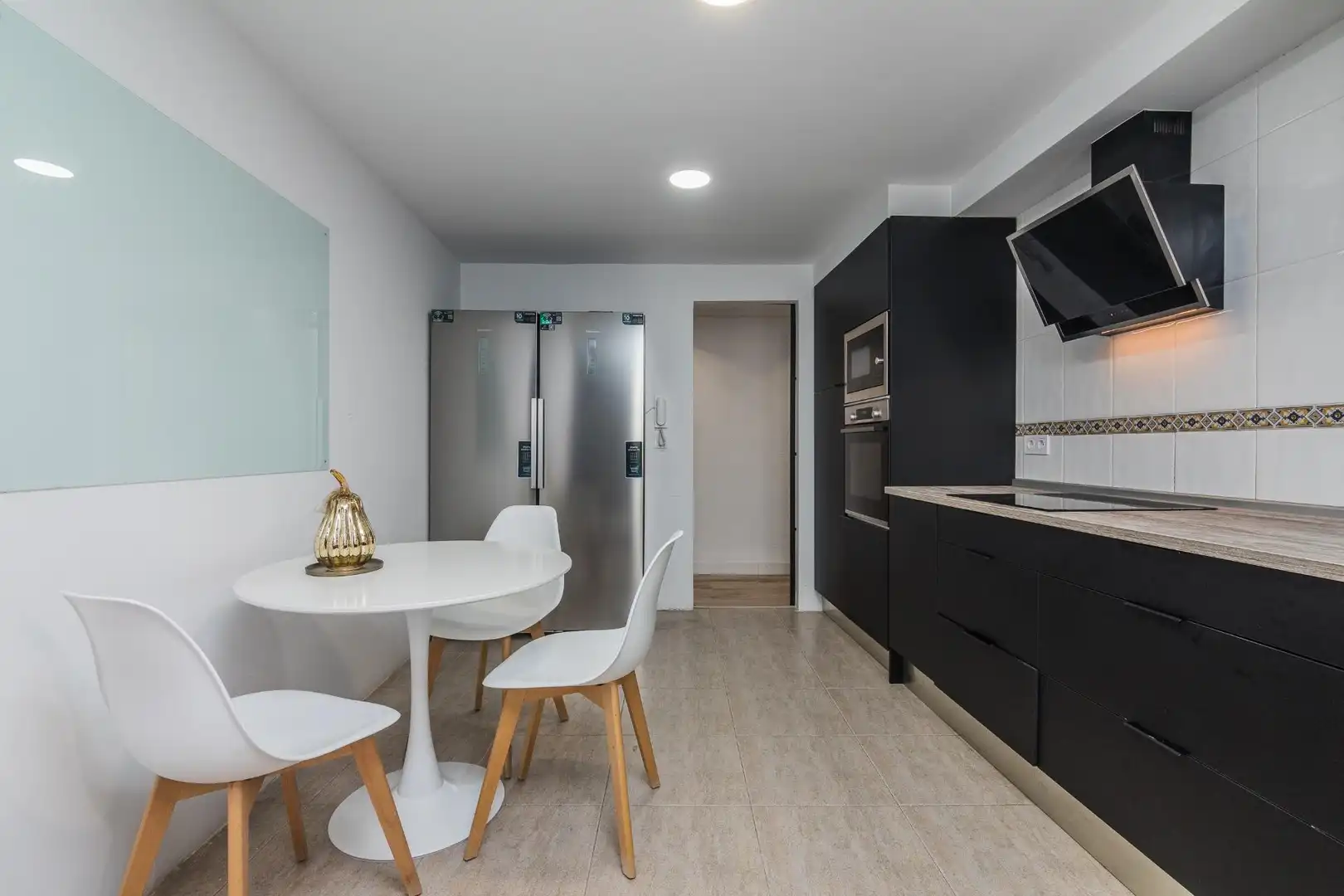 Cocina de Piso en venta en Elche / Elx con Aire acondicionado y Balcón