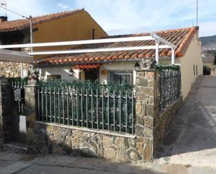 Exterior view of House or chalet for sale in Braojos  with Heating, Private garden and Furnished