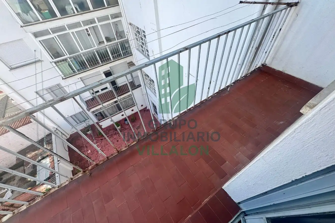 Terrassa de Pis en venda en León Capital  amb Calefacció i Terrassa
