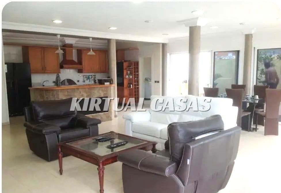 Casa o xalet en venda en Candelaria amb Aire condicionat, Jardí privat i Terrassa