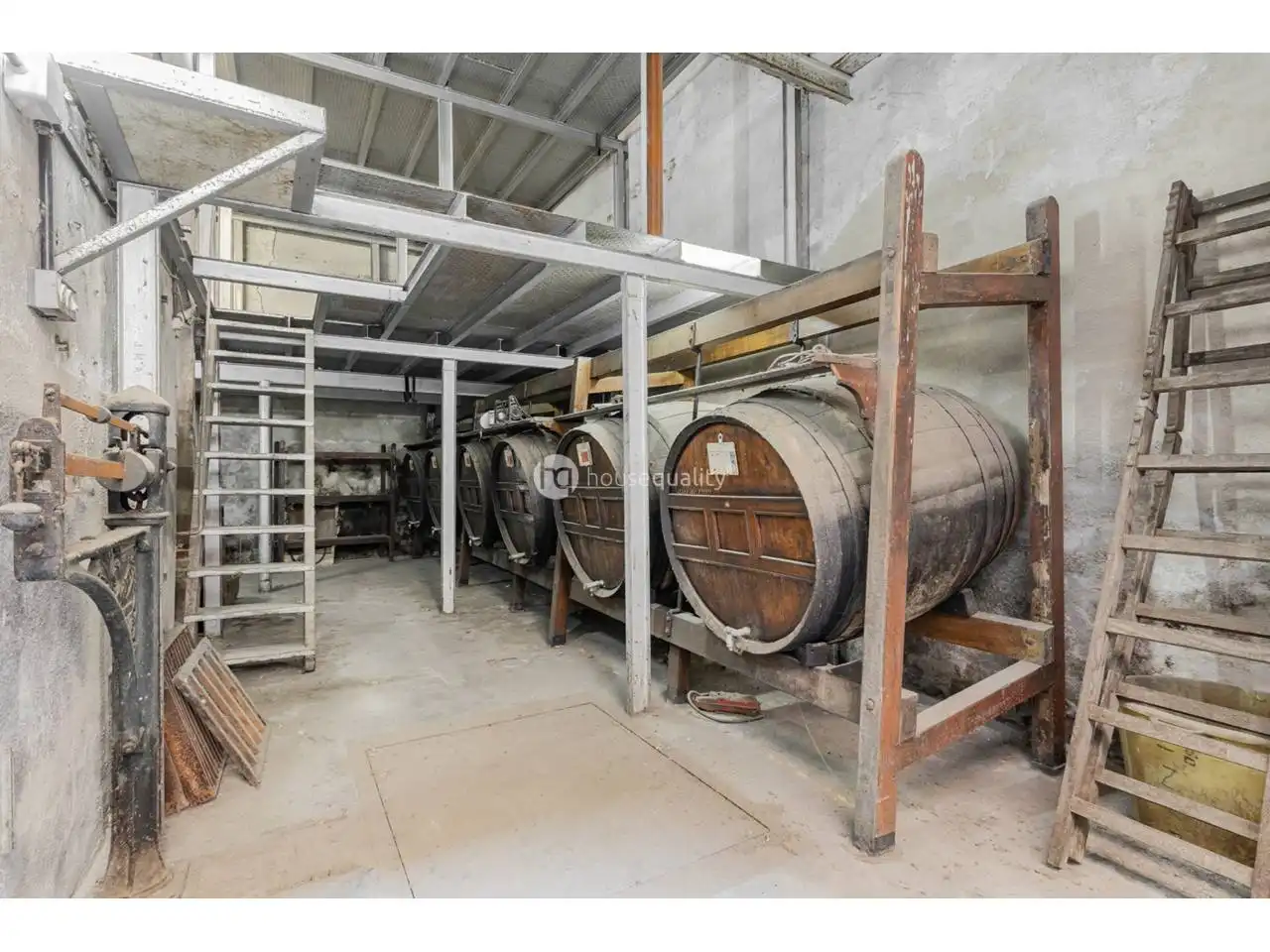 Piso en venta en Barcelona con Jardín privado, Terraza y Balcón