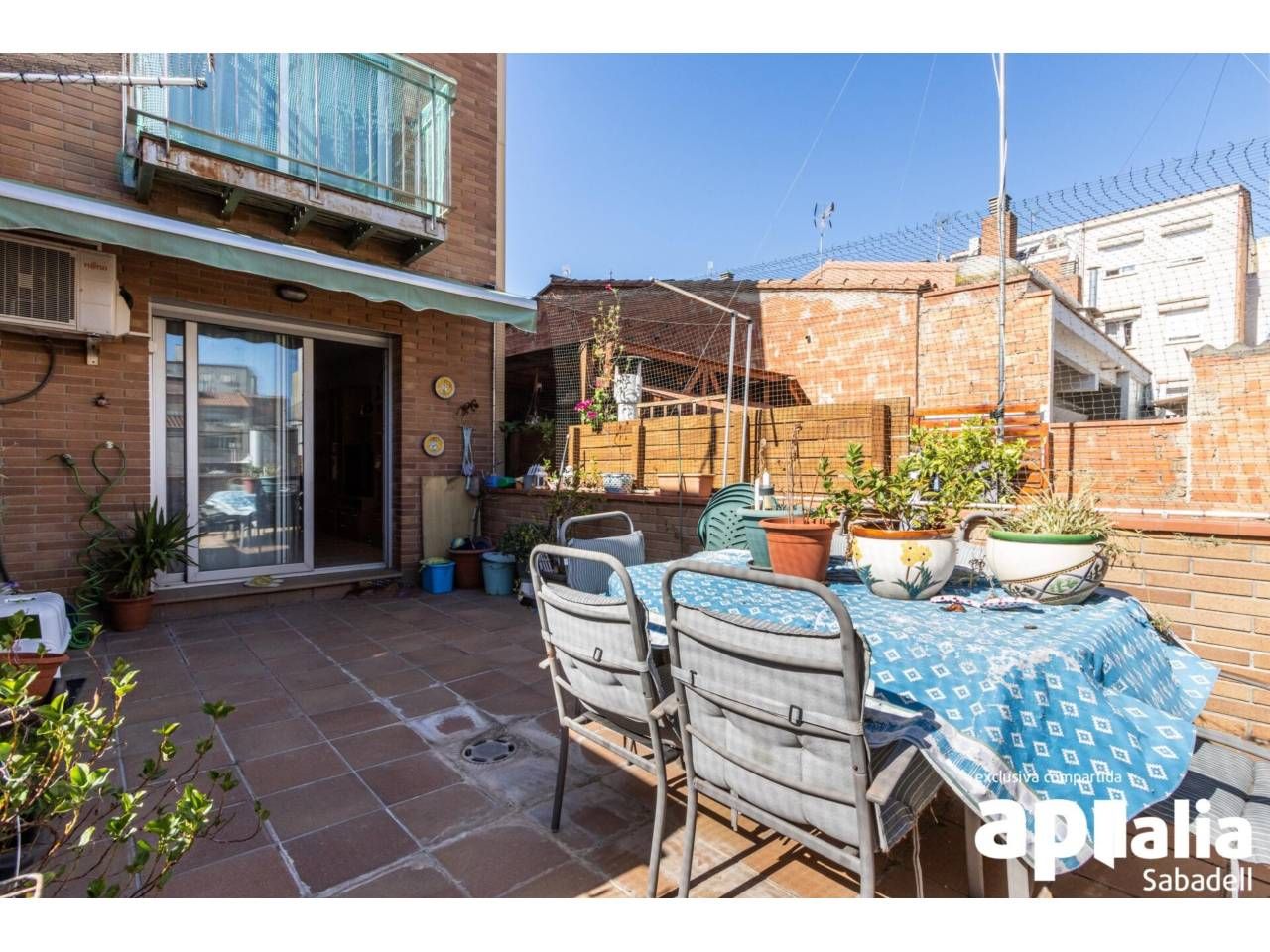 Terraza de Casa adosada en venta en Barberà del Vallès con Aire acondicionado, Calefacción y Terraza