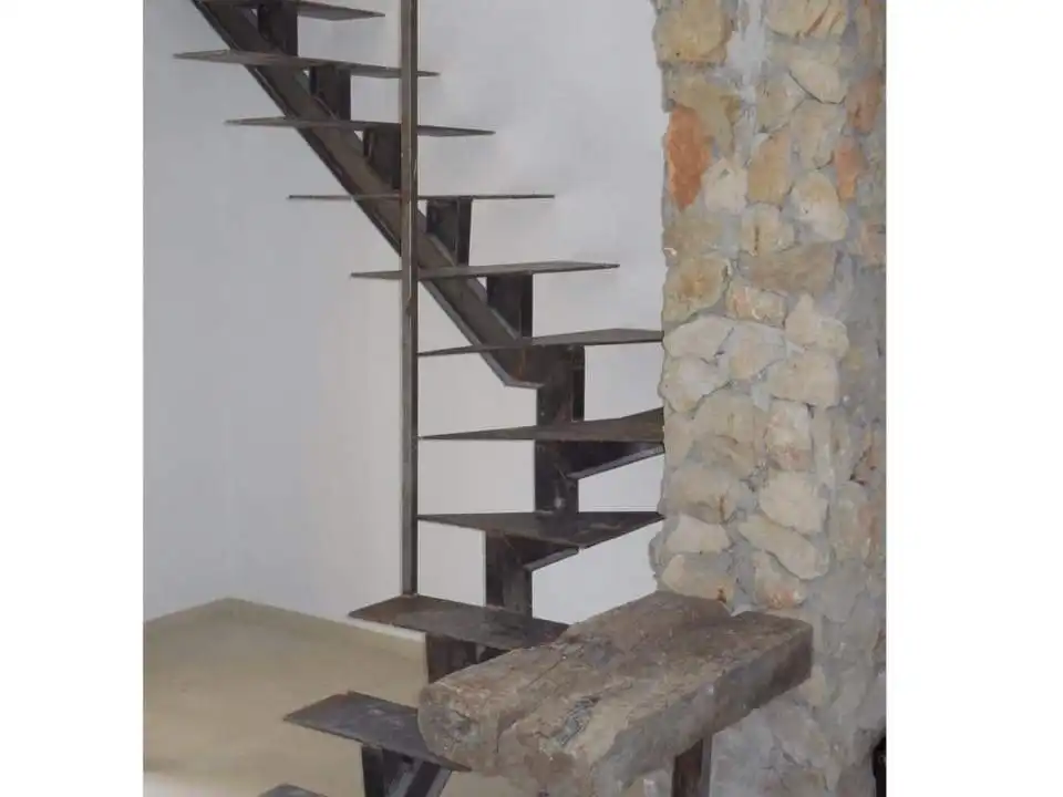 Country homes for sale in Tàrbena