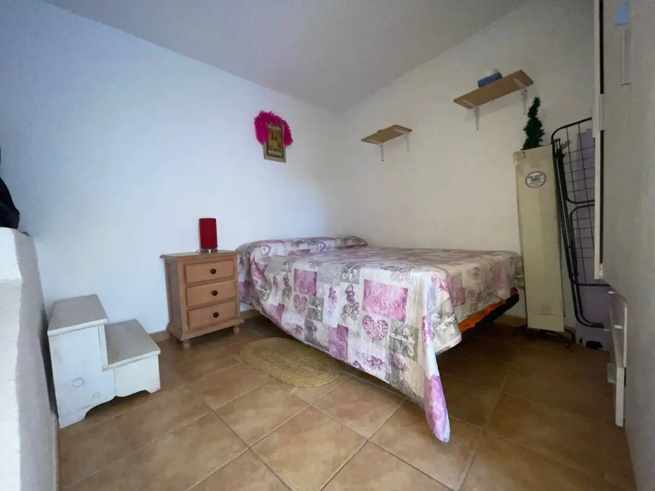 Dormitori de Finca rústica en venda en Casares amb Terrassa i Moblat