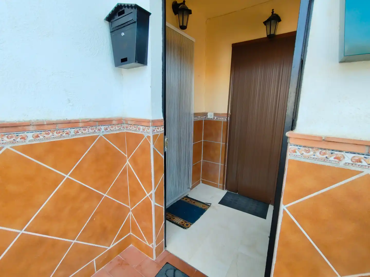 Casa adosada en venta en Alhendín con Aire acondicionado, Amueblado y Balcón