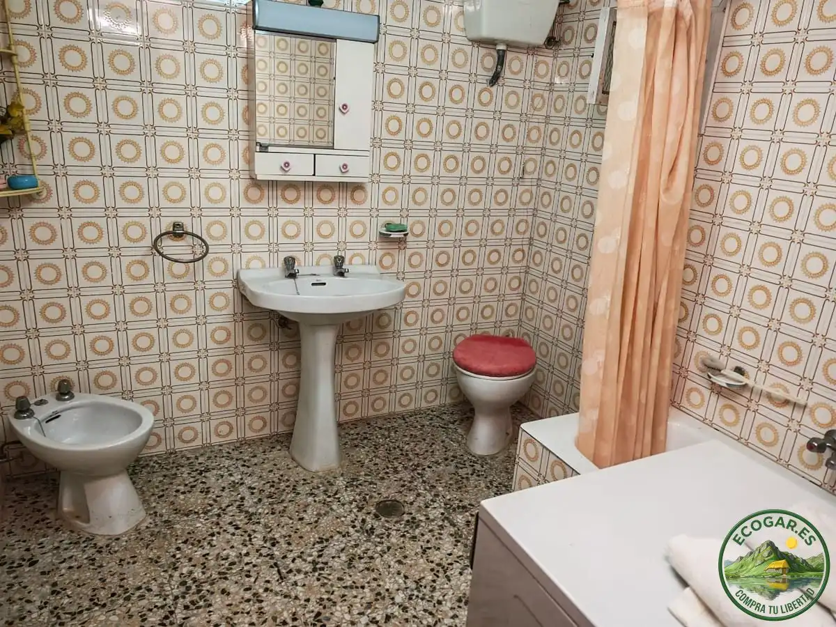 Bany de Casa o xalet en venda en Castropodame amb Jardí privat i Traster