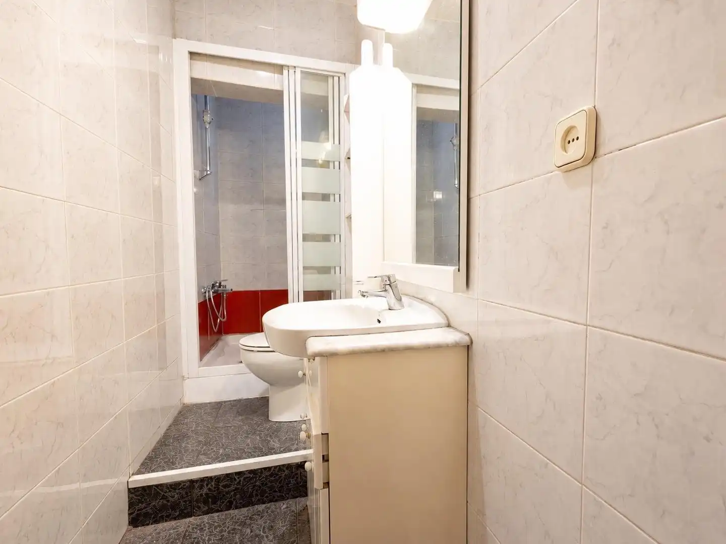 Flat with terrace for sale in Calle de la Luna, imagen 12