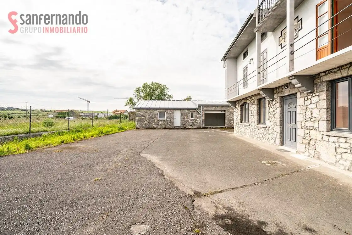 Casa o xalet en venda en Santa Cruz de Bezana amb Terrassa i Traster