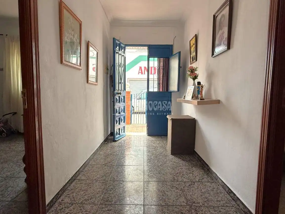 Casa adosada en venda en Málaga amb Jardí privat