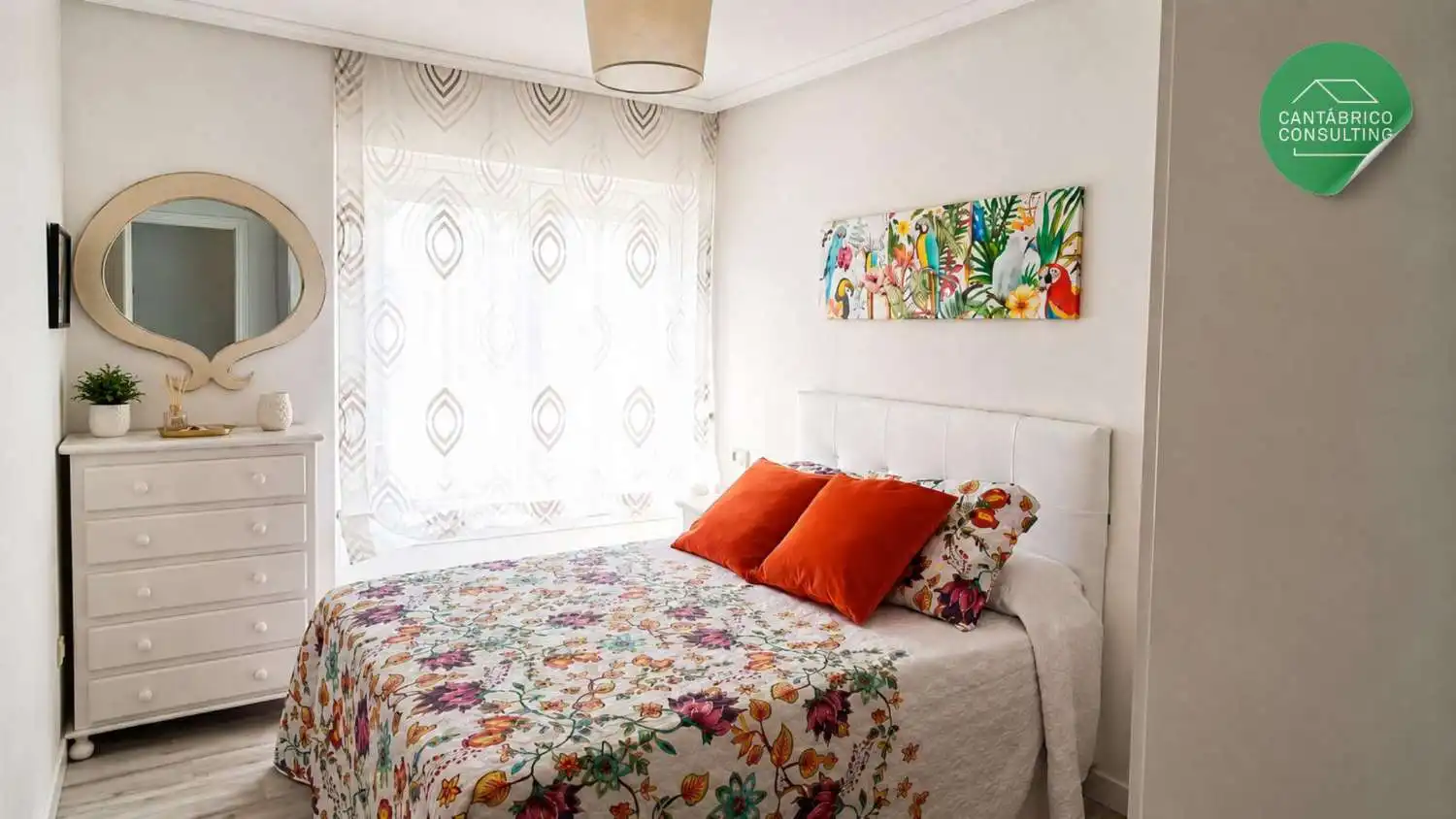 Bedroom of Flat for sale in Navia  with Heating, Terrace and Furnished