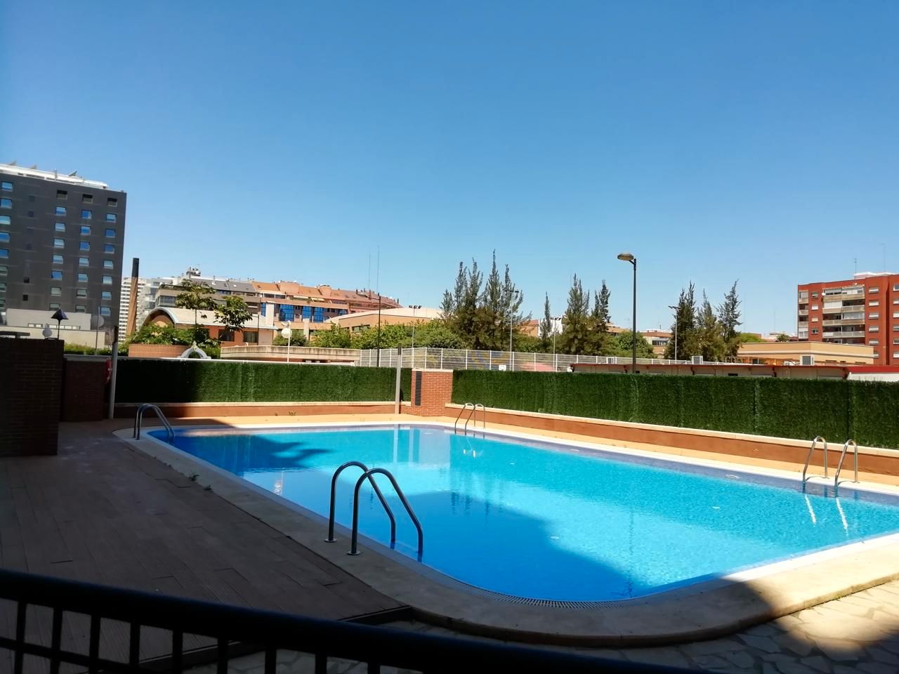 Swimming pool of Flat to rent in  Valencia Capital  with Air Conditioner and Balcony