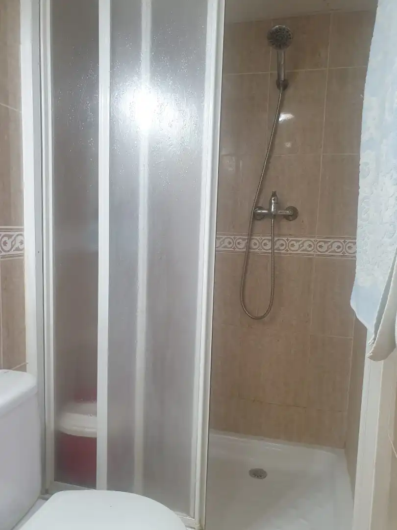 Badezimmer von Wohnungen zum Verkauf in Mont-roig del Camp mit Möbliert, Ofen und Balkon