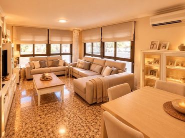 Appartamento con ascensore in vendita a Centro