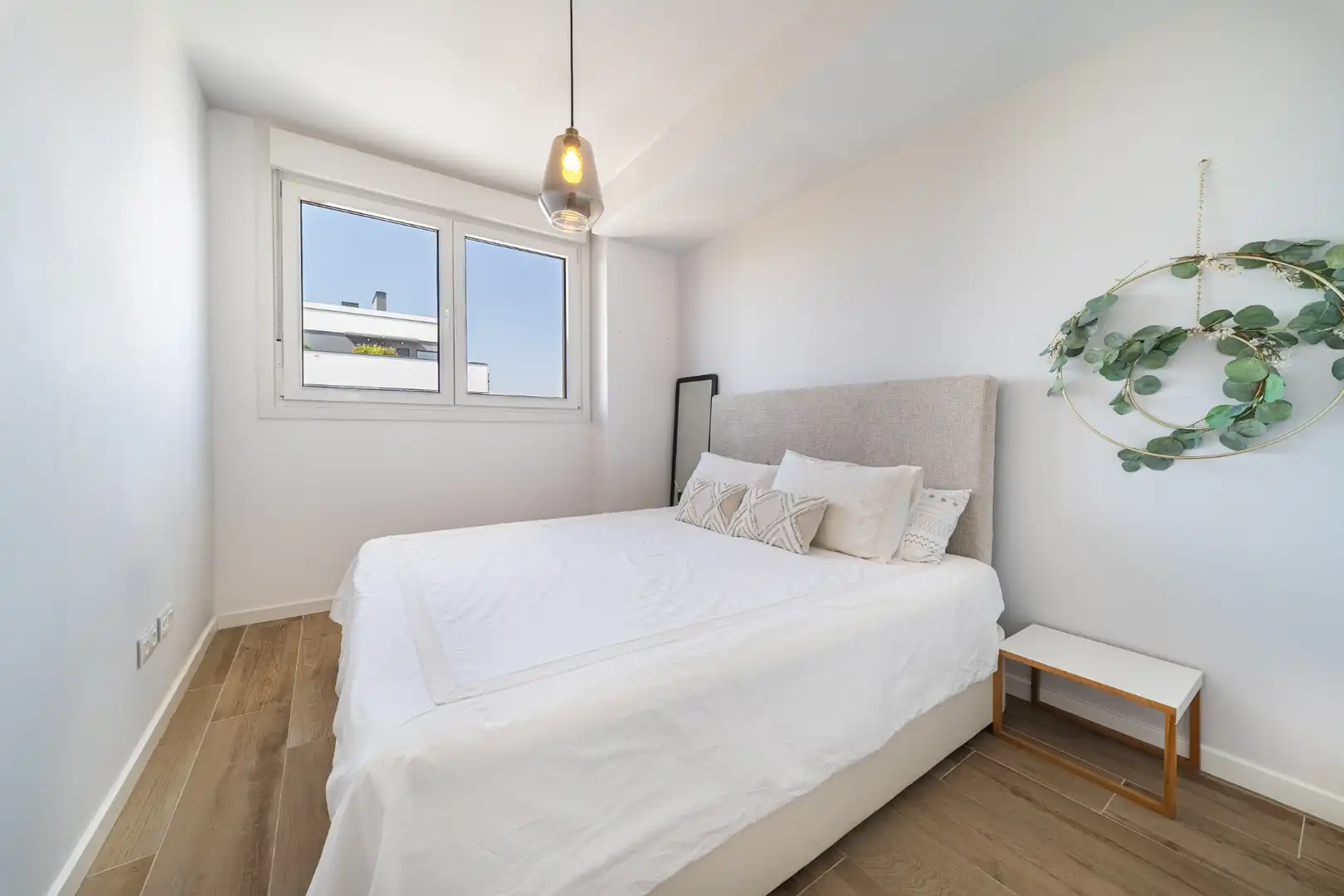 Habitación de Ático en venta en Madrid con Calefacción, Terraza y Trastero