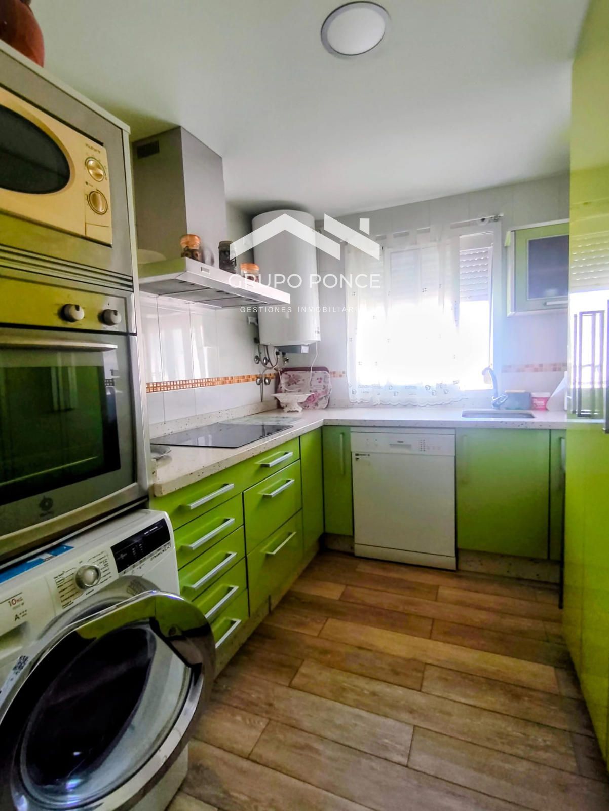 Kitchen of Flat for sale in Jerez de la Frontera  with Air Conditioner, Heating and Terrace