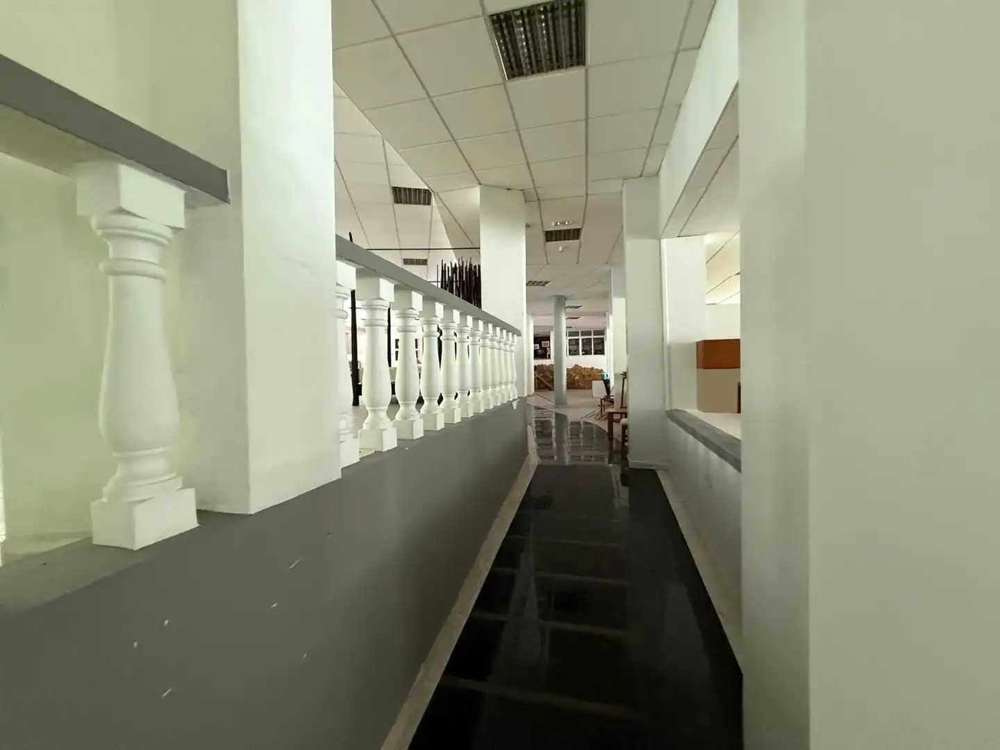 Commercial properties for sale in San Cristóbal de la Laguna  with Air Conditioner and Furnished