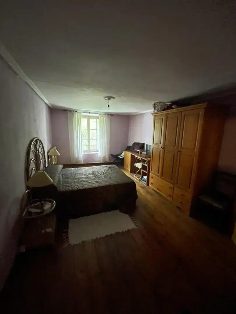 Habitación de Piso en venta en Pesquera