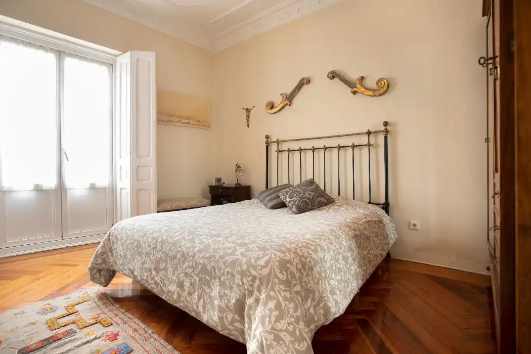 Dormitori de Casa adosada en venda en Santander amb Calefacció, Jardí privat i Parquet
