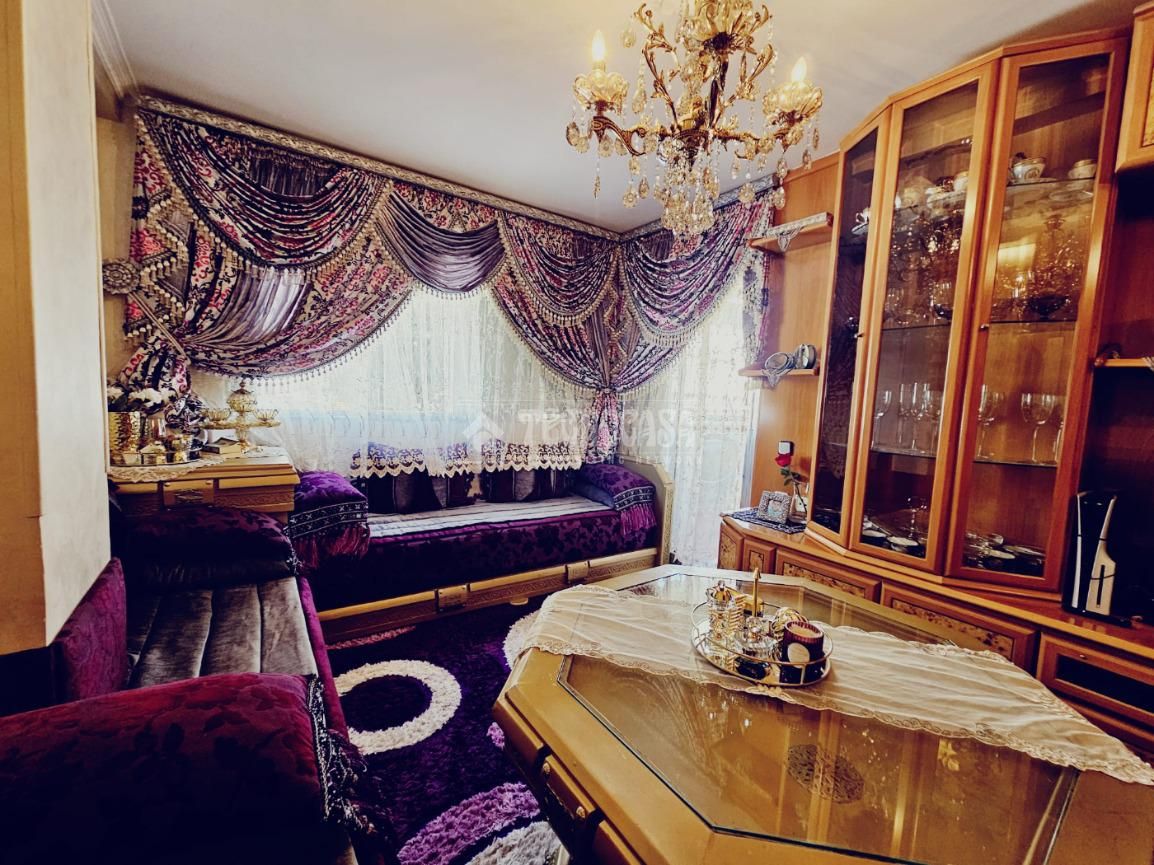 Sala de estar de Piso en venta en Parla con Aire acondicionado, Calefacción y Amueblado