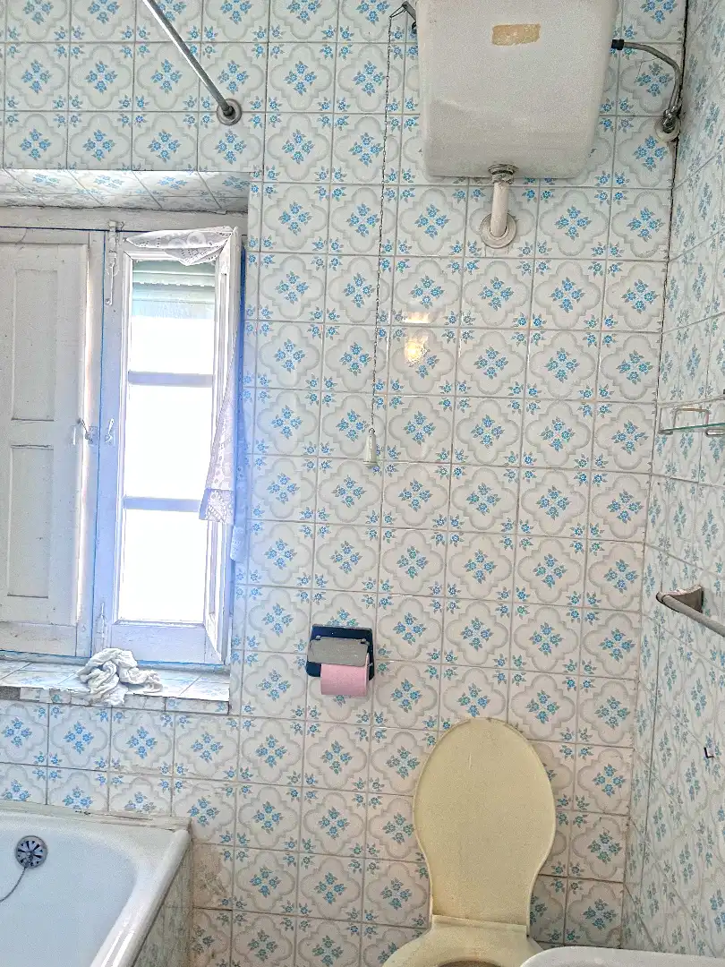 Bathroom of Detached homes for sale in El Hoyo de Pinares 