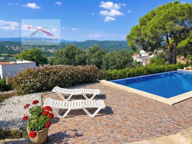 Casa-chalet en Alquiler en Roca Grossa