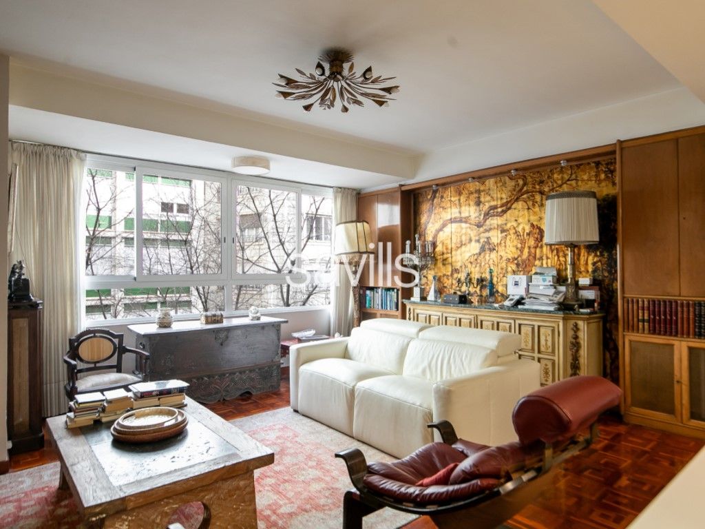 Living room of Apartments for sale in  Barcelona Capital