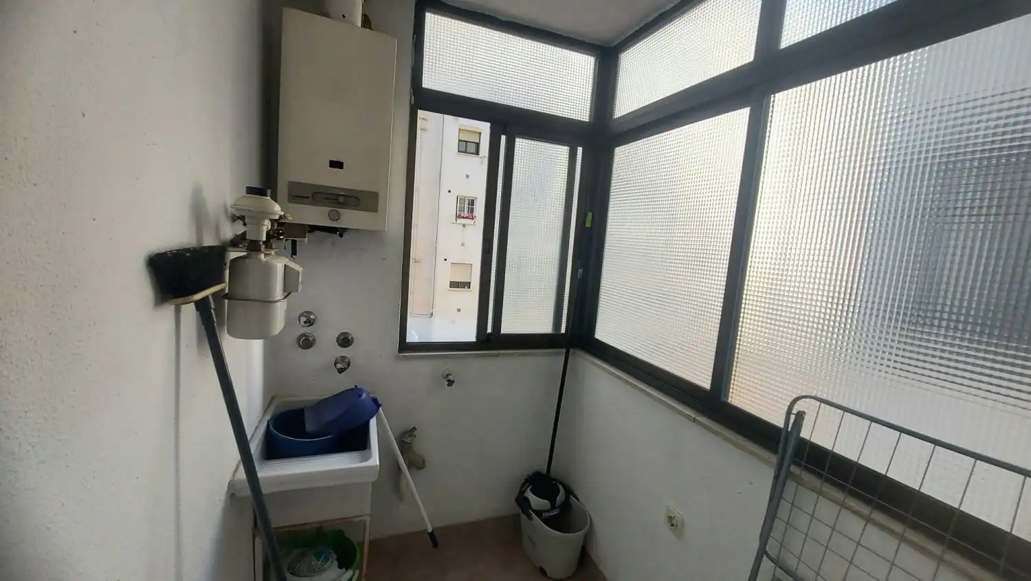 Terraza de Piso de alquiler en Jaén con Calefacción, Terraza y Amueblado