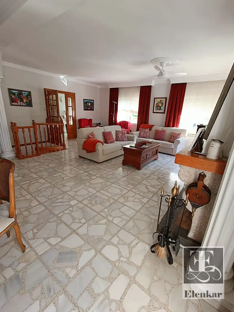 Chalet con piscina en venta en Torre de los escipiones, imagen 3