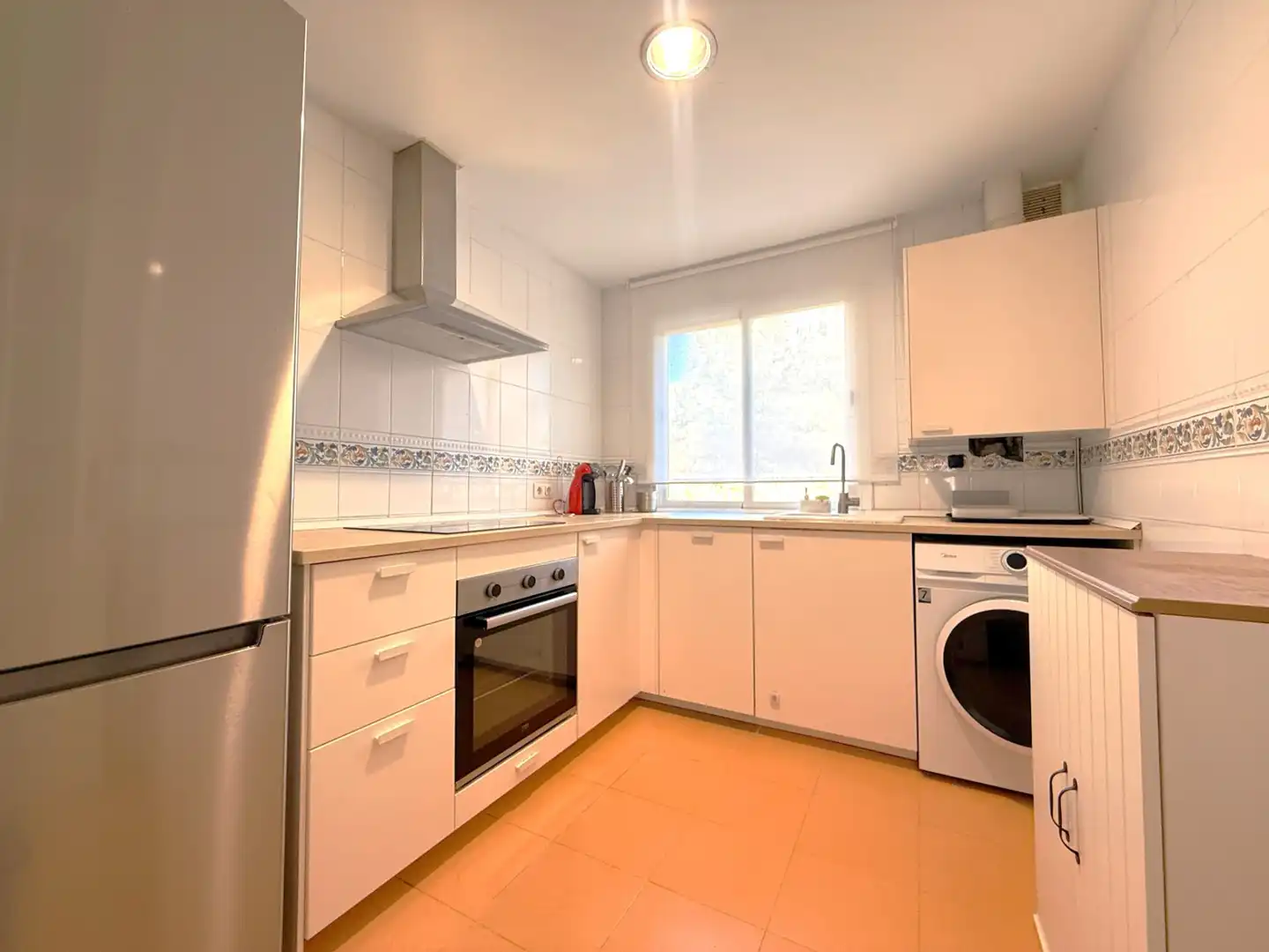 Cocina de Apartamento en venta en Estepona con Aire acondicionado, Terraza y Trastero