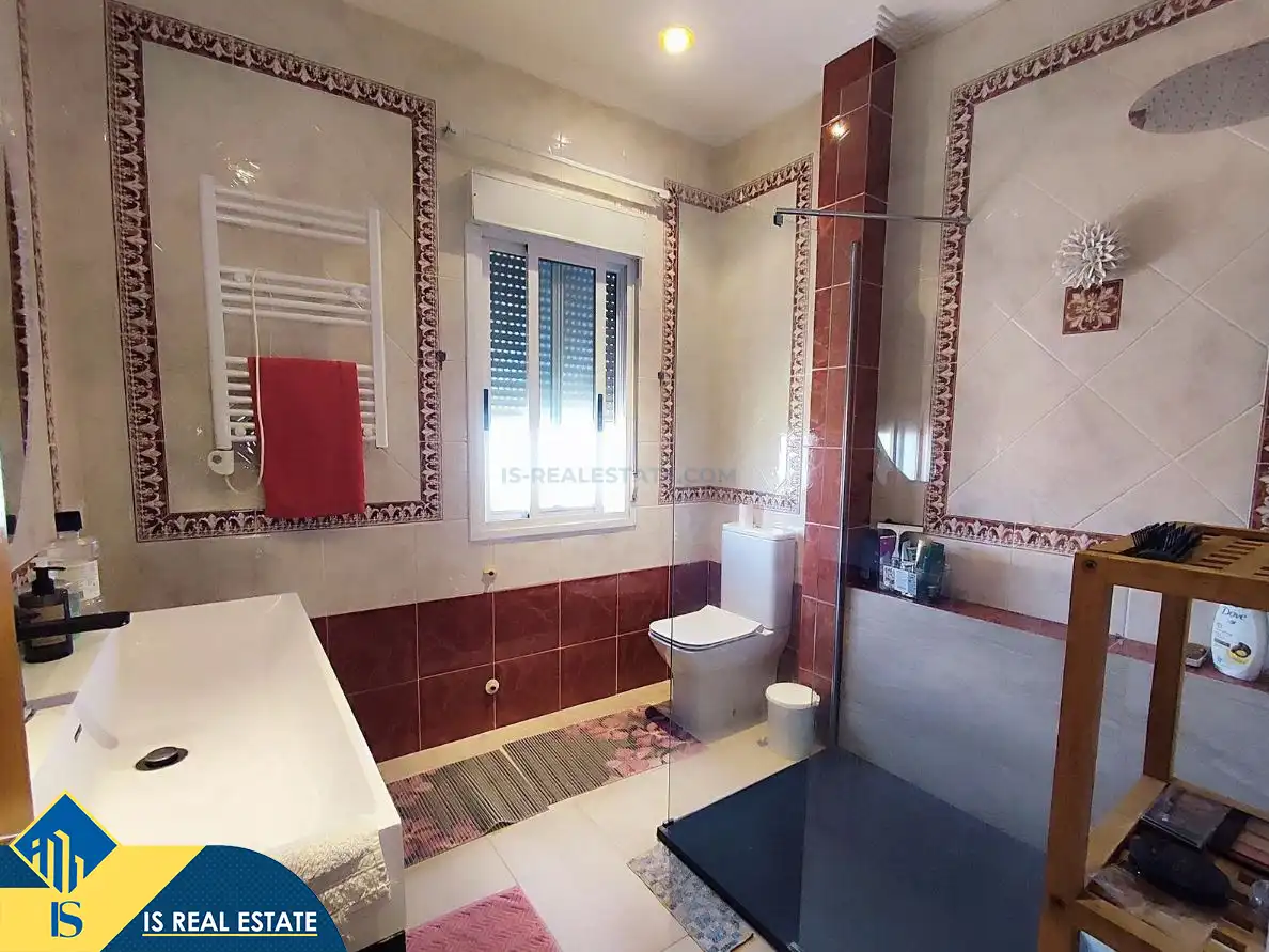 Chalet con piscina en venta en Los Balcones - Los Altos, imagen 31