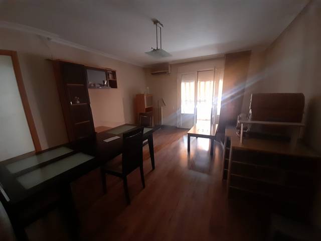 Piso en Venta en Calle Corredera en Almodóvar del Campo