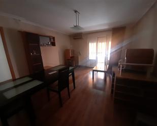 Living room of Flat for sale in Almodóvar del Campo  with Heating, Parquet flooring and Storage room