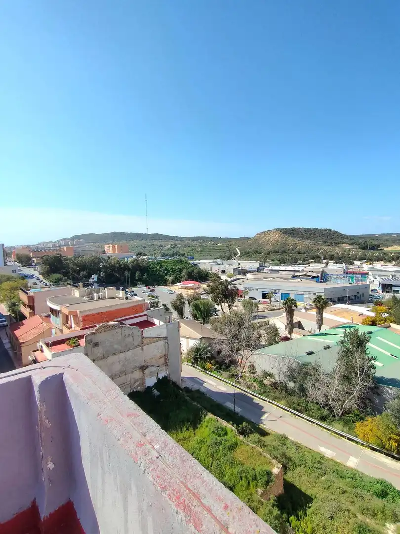Vista exterior de Apartamento en venta en Guardamar del Segura con Aire acondicionado, Terraza y Amueblado