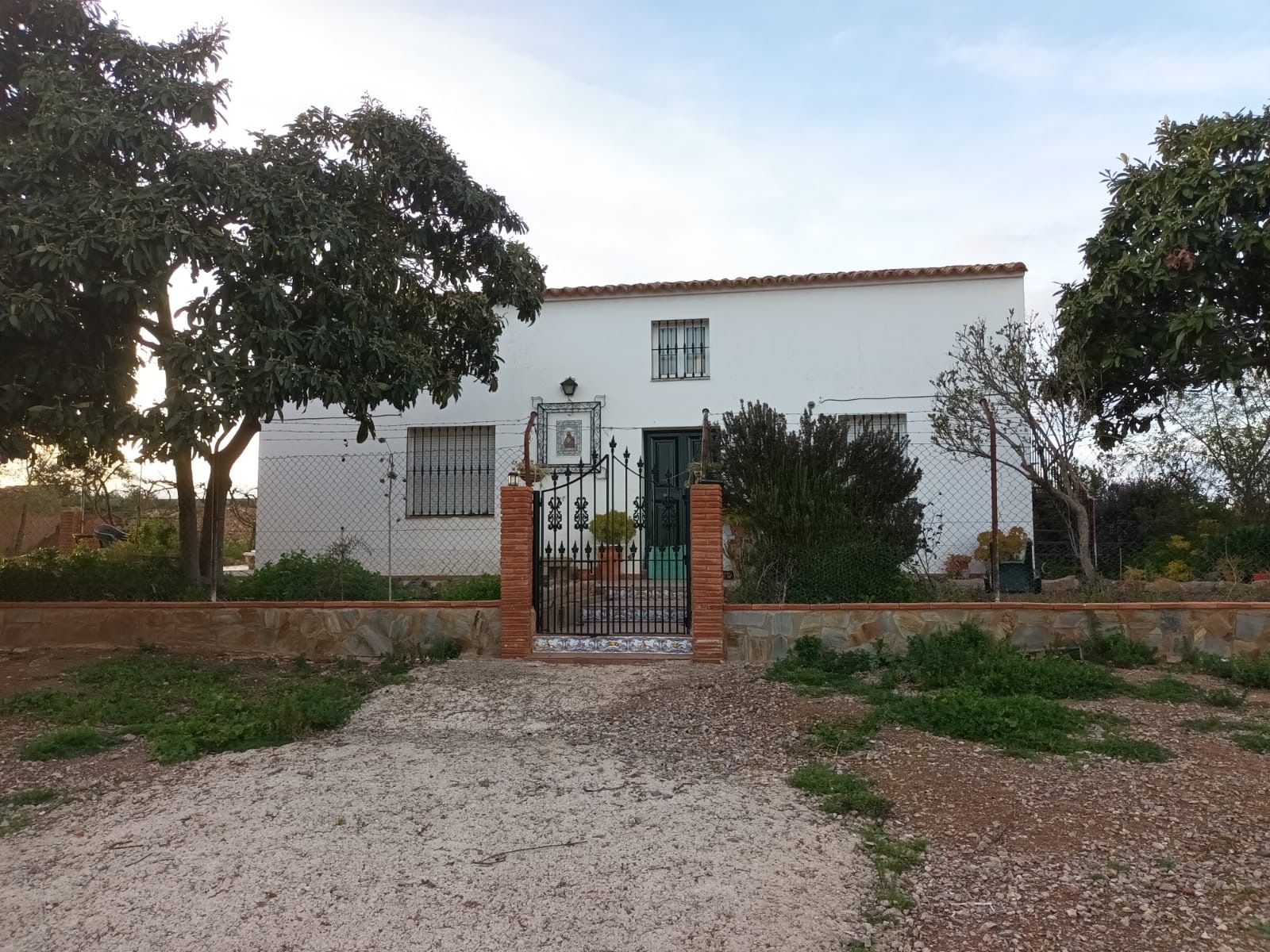 Exterior view of House or chalet to rent in Villagarcía de la Torre  with Private garden, Swimming Pool and Furnished