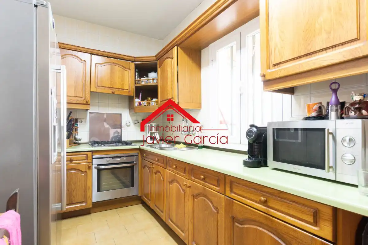 Cocina de Dúplex en venta en Villafranca de los Barros con Aire acondicionado, Calefacción y Terraza
