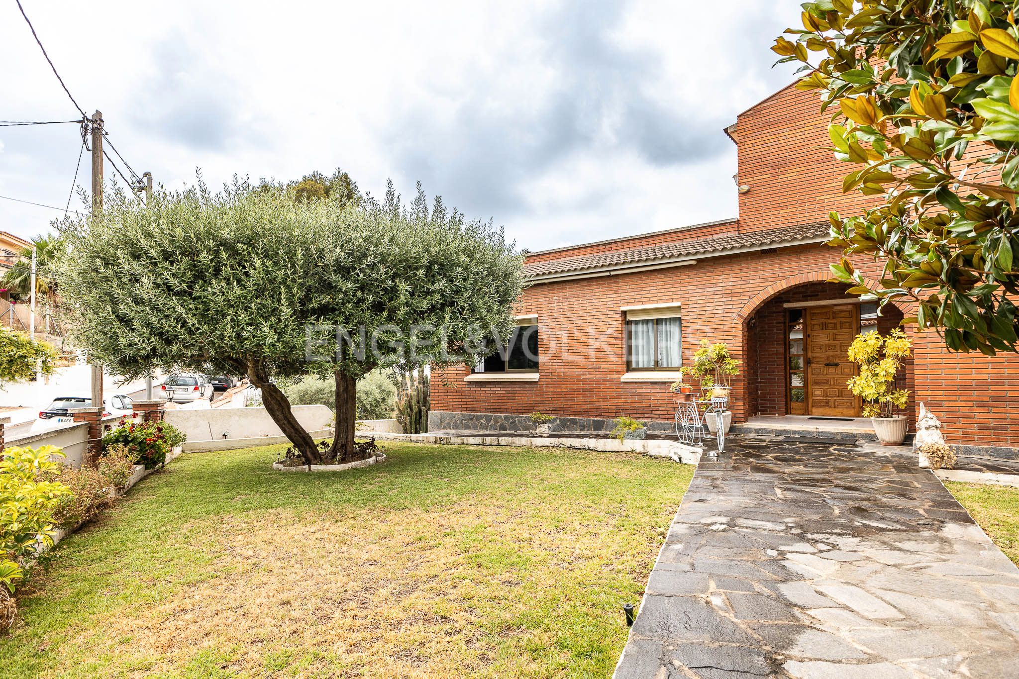 Exterior view of House or chalet for sale in Cubelles  with Air Conditioner, Heating and Private garden
