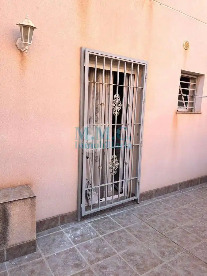 Terraza de Piso en venta en Roquetas de Mar con Aire acondicionado, Terraza y Amueblado