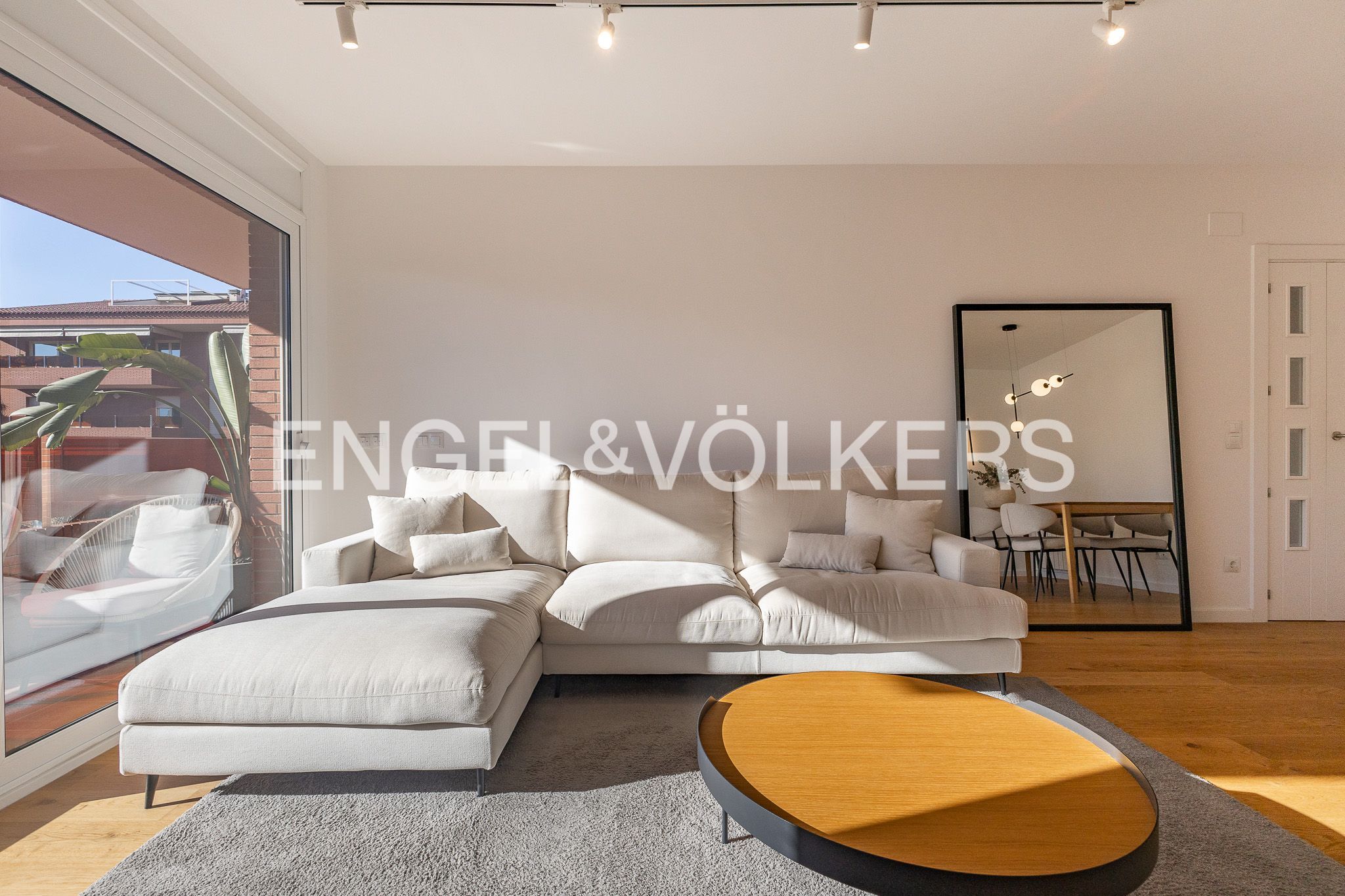 Living room of Flat for sale in Sant Quirze del Vallès  with Heating, Private garden and Parquet flooring