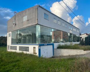 Vista exterior de Nau industrial de lloguer en Teo
