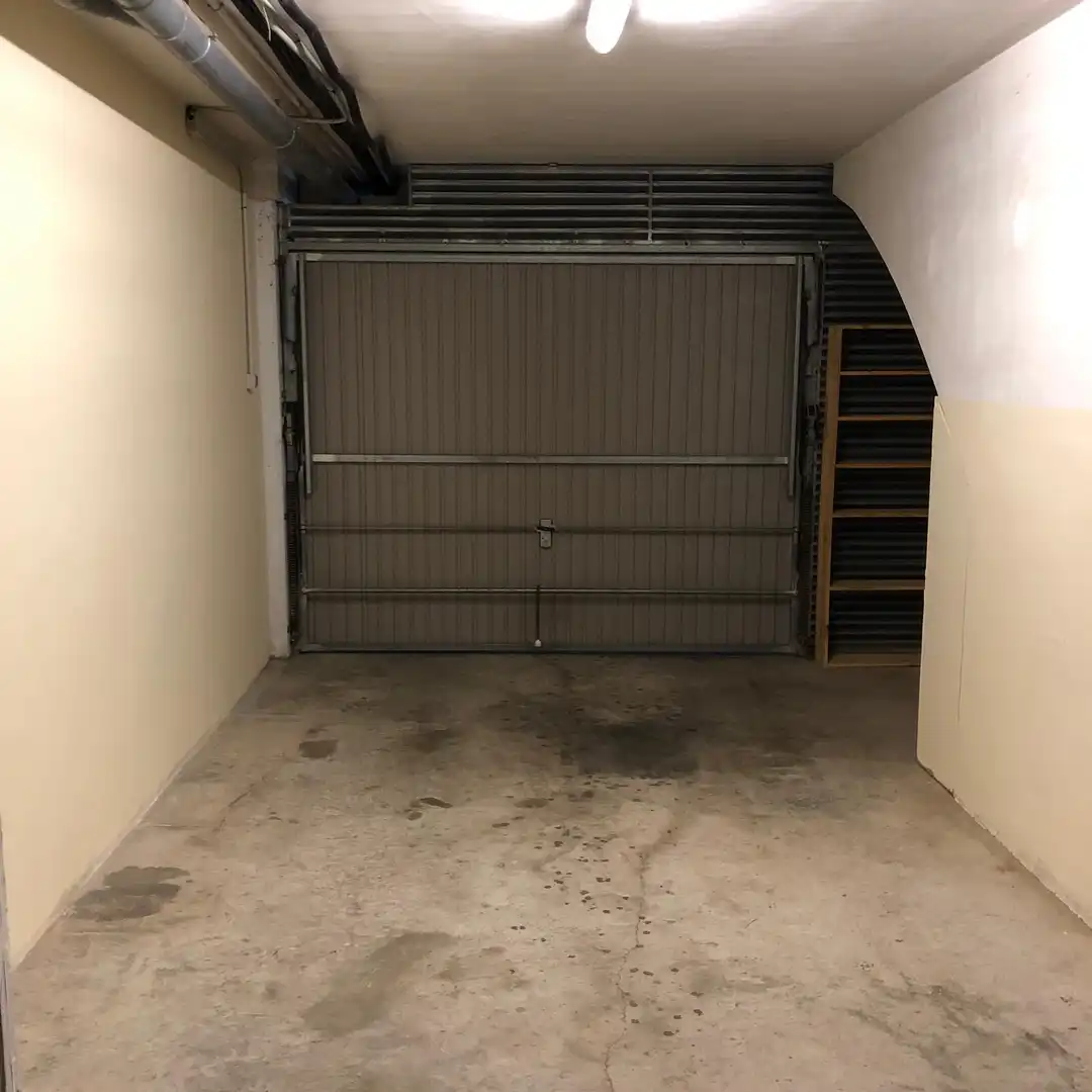 Parking de Casa adosada en venta en Gilet con Calefacción, Terraza y Horno