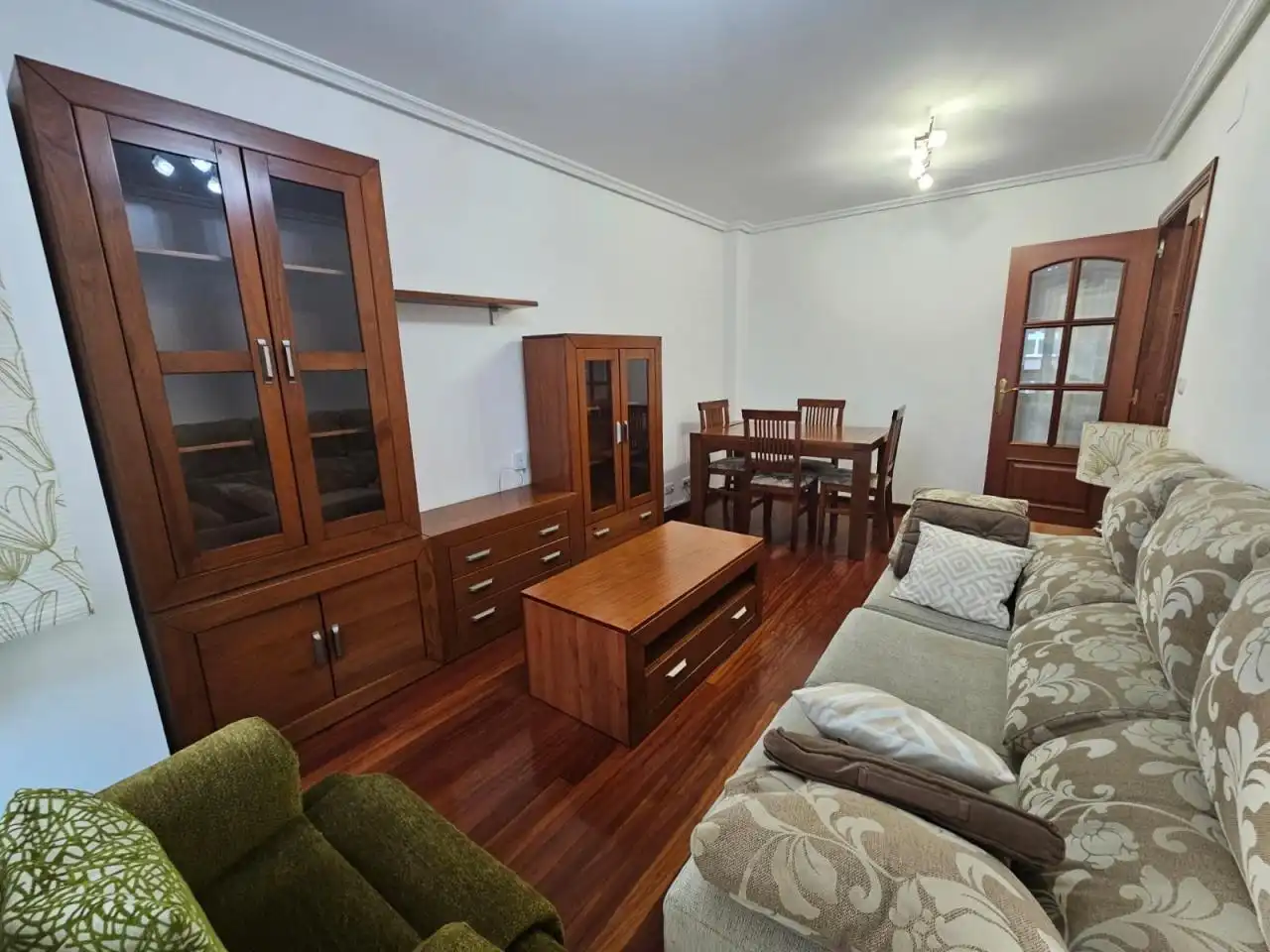 Apartamento con ascensor en alquiler en Centro