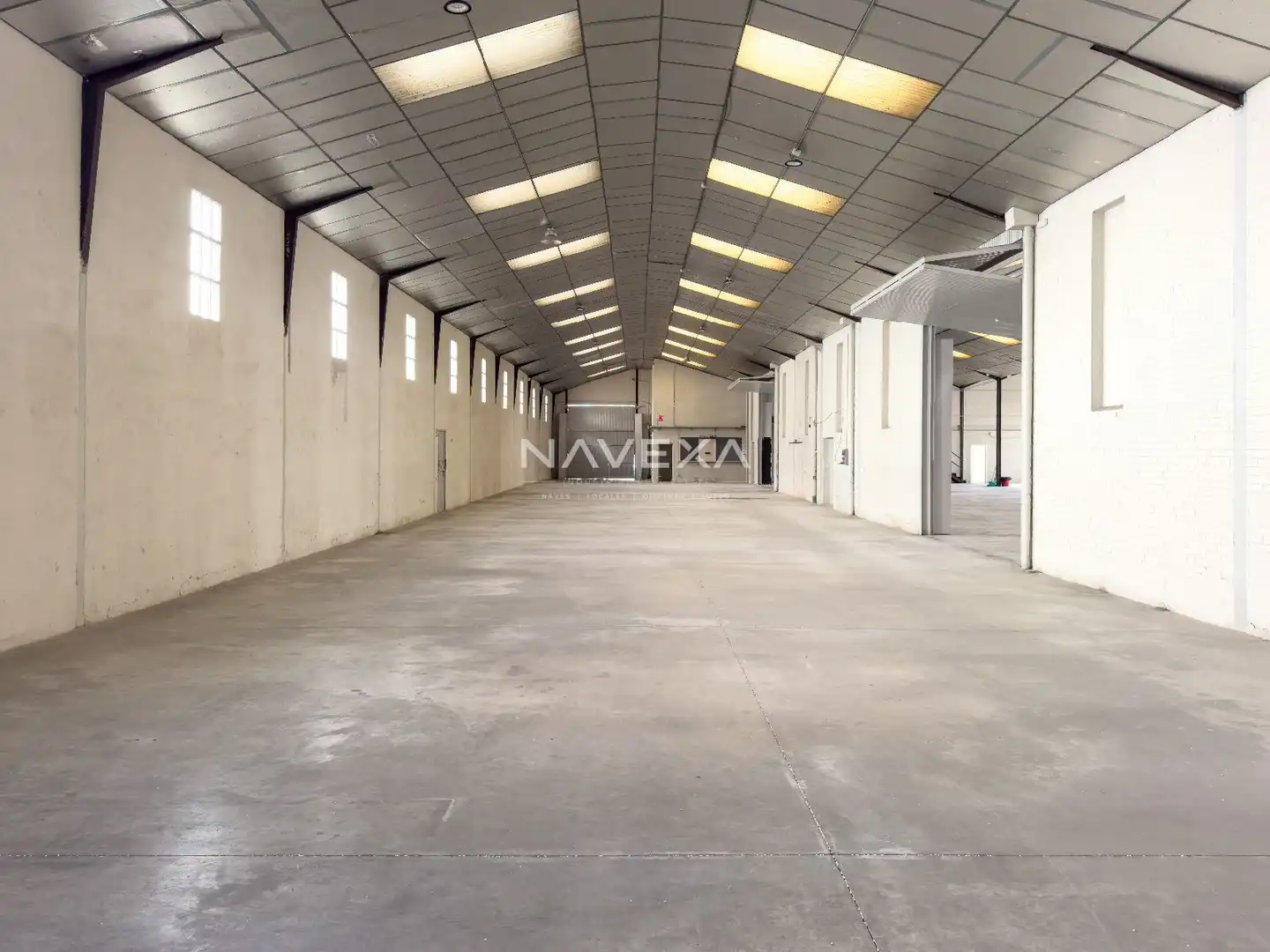 Industrial buildings for rent in Pinto