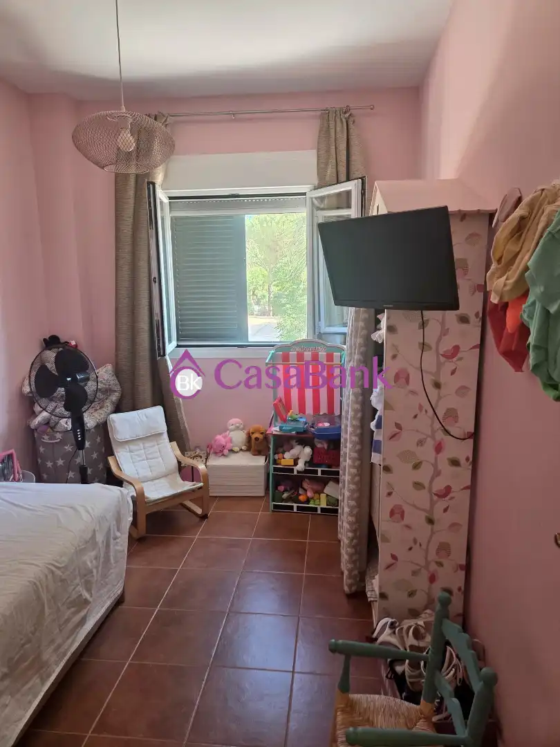 Dormitori de Casa o xalet en venda en Córdoba amb Aire condicionat, Jardí privat i Terrassa