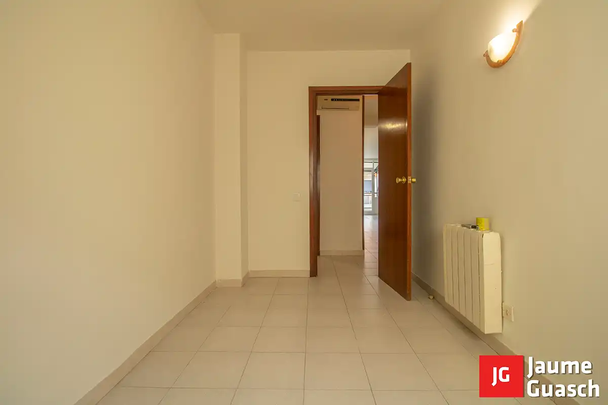 Piso en venta en Torredembarra con Calefacción, Terraza y Trastero